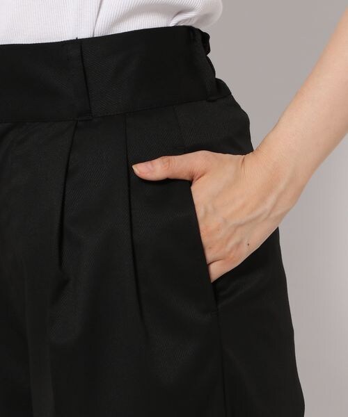 PAGEBOY（ページボーイ）の「交織ツイルワイドパンツ（パンツ・レディース・ブラック09/グレージュ12/モカ51・F）」の21枚目の写真