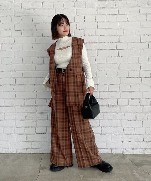 PAGEBOY（ページボーイ）の「TRチェックワイドパンツ（パンツ・レディース・グレー系10/ブラウン系50・F）」の11枚目の写真