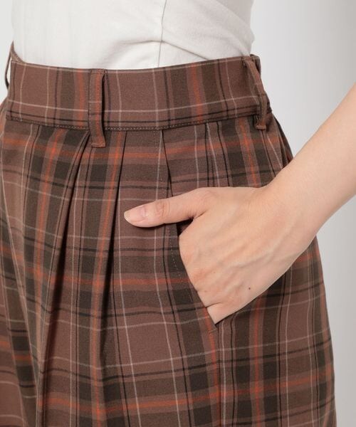 PAGEBOY（ページボーイ）の「TRチェックワイドパンツ（パンツ・レディース・グレー系10/ブラウン系50・F）」の16枚目の写真