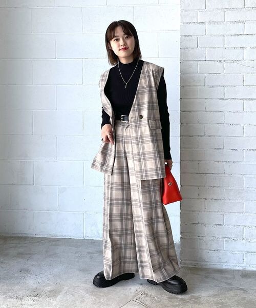 PAGEBOY（ページボーイ）の「TRチェックワイドパンツ（パンツ・レディース・グレー系10/ブラウン系50・F）」の7枚目の写真