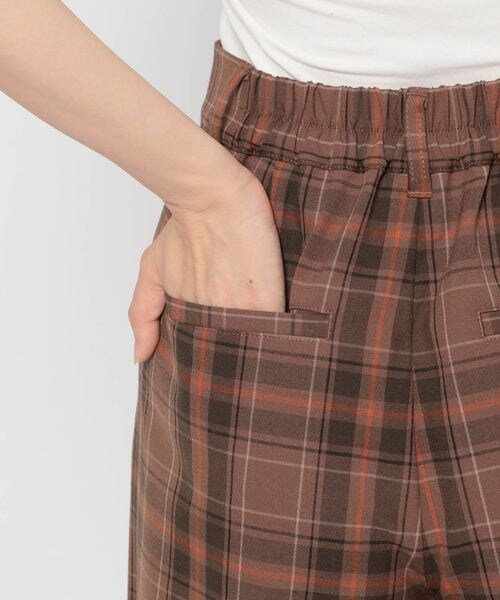 PAGEBOY（ページボーイ）の「TRチェックワイドパンツ（パンツ・レディース・グレー系10/ブラウン系50・F）」の18枚目の写真