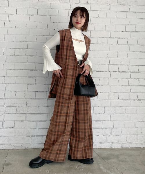 PAGEBOY（ページボーイ）の「TRチェックワイドパンツ（パンツ・レディース・グレー系10/ブラウン系50・F）」の10枚目の写真