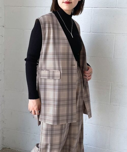 PAGEBOY（ページボーイ）の「TRチェックジレ（ジャケット/アウター・レディース・グレー系10/ブラウン系50・F）」の3枚目の写真