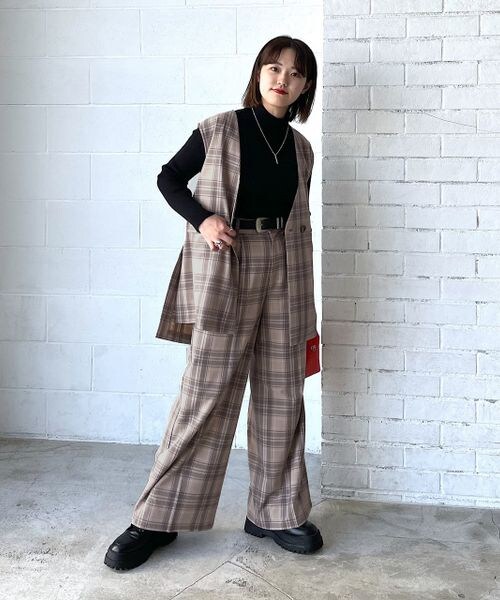 PAGEBOY（ページボーイ）の「TRチェックジレ（ジャケット/アウター・レディース・グレー系10/ブラウン系50・F）」の8枚目の写真