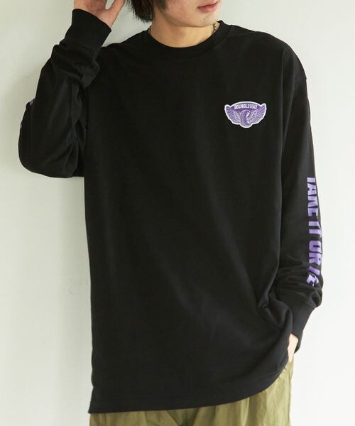 PAGEBOY(ページボーイ)の「アメリカンエンブレムロンT(トップス・メンズ・オフホワイト05/ブラック09・M/L)」の2枚目の写真