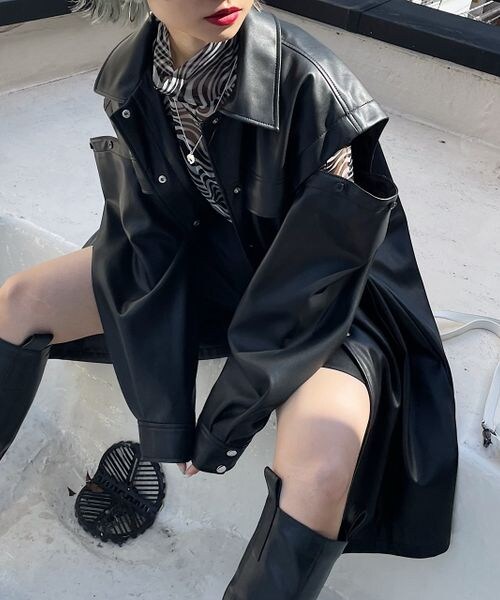 PAGEBOY(ページボーイ)の「エコレザーカスタムロングブルゾン(ジャケット/アウター・レディース・オフホワイト05/ブラック09/モカ51・F)」の16枚目の写真