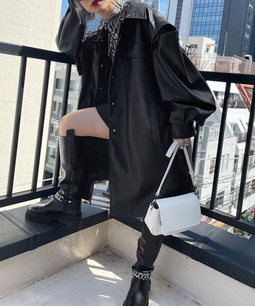 PAGEBOY(ページボーイ)の「エコレザーカスタムロングブルゾン(ジャケット/アウター・レディース・オフホワイト05/ブラック09/モカ51・F)」の17枚目の写真