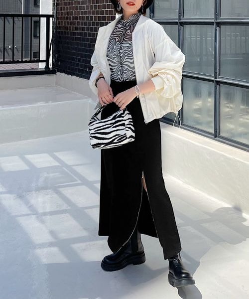 PAGEBOY（ページボーイ）の「ZIPスリットスエットタイトスカート（スカート・レディース・ブラック09・F）」の6枚目の写真