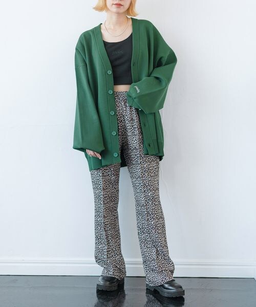 PAGEBOY（ページボーイ）の「イージーストレートパンツ（パンツ・レディース・ヒョウ柄08/オレンジ45/パープル98・FREE）」の8枚目の写真