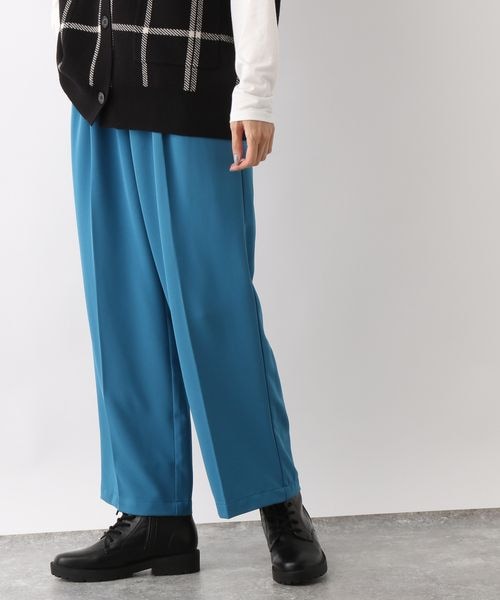 GLOBAL WORK（グローバルワーク）の「ウツクシルエットワイドパンツ（パンツ・レディース・ブラック09/ライトベージュ52/ブラウン54/ミドルブルー84・S/M/L）」の4枚目の写真