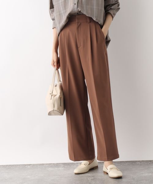 GLOBAL WORK（グローバルワーク）の「ウツクシルエットワイドパンツ（パンツ・レディース・ブラック09/ライトベージュ52/ブラウン54/ミドルブルー84・S/M/L）」の3枚目の写真