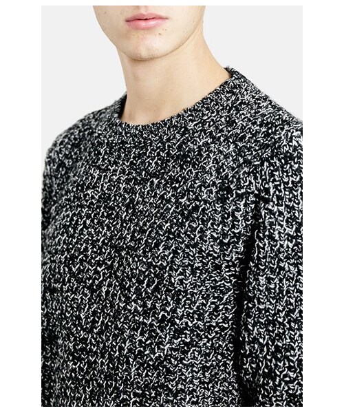 TOPMAN(トップマン)の「Topman Waffle Knit Crewneck Sweater(ニット/セーター・メンズ・Grey・Regular X-Small/Regular Small/Regular Large/Regular Medium/Regular X-Large)」の2枚目の写真