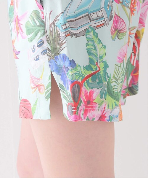 MUSE de Deuxieme classe（ミューズデドゥーズィエムクラス）の「TROPICAL PRINT パンツ（パンツ・ブルー C/(047)/フリー/残り1点）」の16枚目の写真