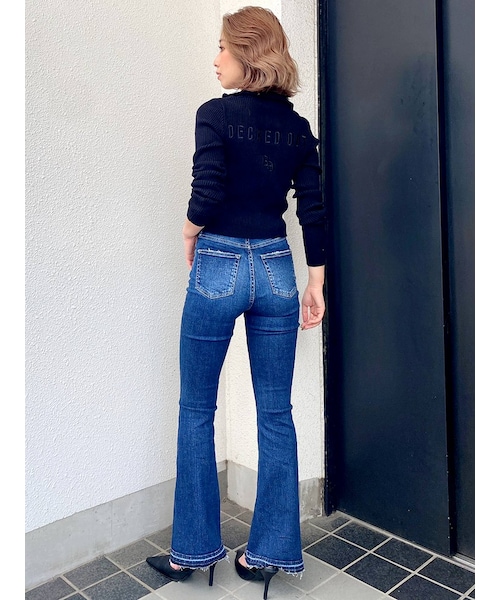 GYDA（ジェイダ）の「H/W SHAPELY LINEフレアデニムパンツ（デニムパンツ・ブラック/インディゴ・M/S/XS）」の7枚目の写真