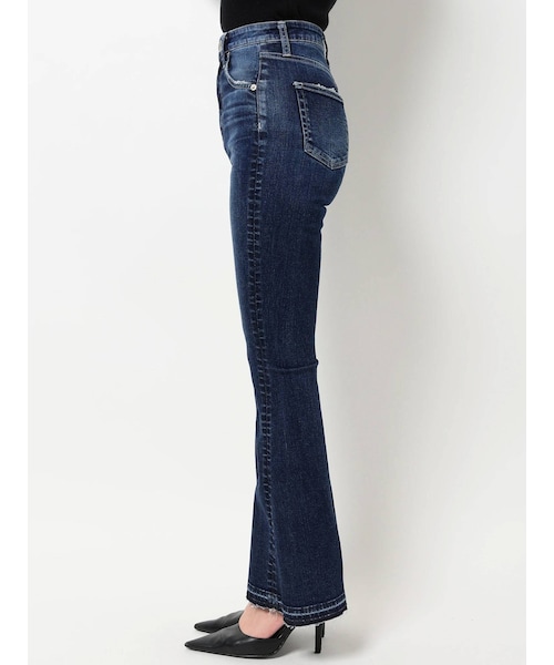 GYDA（ジェイダ）の「H/W SHAPELY LINEフレアデニムパンツ（デニムパンツ・ブラック/インディゴ・M/S/XS）」の10枚目の写真