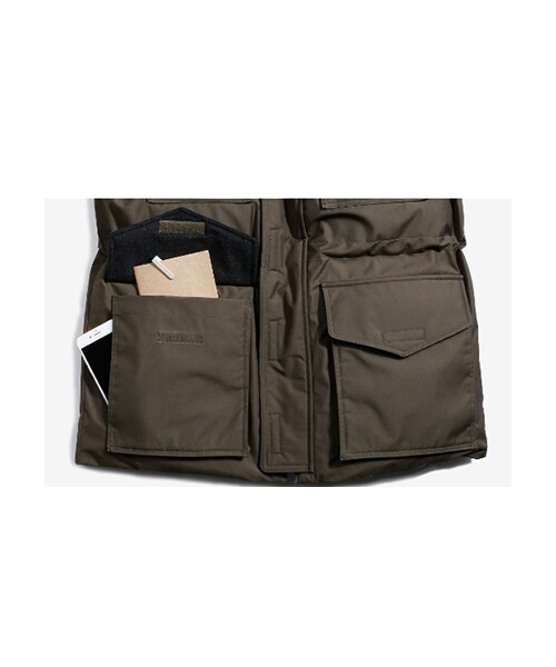 LIFUL MINIMAL GARMENTS.(ライフルミニマルガーメンツ)の「LIFUL MASTER POCKET DOWN PARKA OLIVE(その他・メンズ・기타・M)」の4枚目の写真