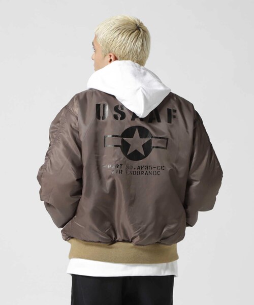 AVIREX(アヴィレックス)の「《REBUILD COLLECTION》MA-1 ステンシル / MA-1 STENCIL(ジャケット/アウター・ブラック/カーキ/セージ・M/L/XL/2XL)」の7枚目の写真