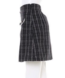 INGNI（イング）の「【秋の新作】装飾ボタンツイードミニスカート（スカート）」