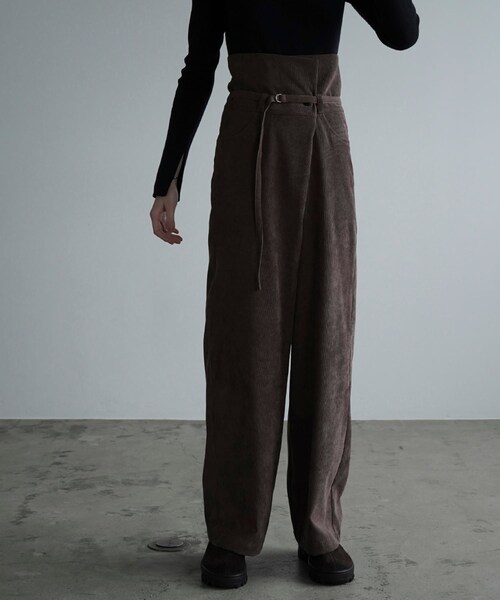 CLANE（クラネ）の「ウエストベルトコーデュロイパンツ（その他パンツ・レディース・NAT/IVR/BRN・0/1）」の2枚目の写真