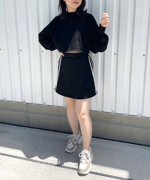 OLIVE des OLIVE(オリーブデオリーブ)の「サイドラインミニスカート(ルームウェア/パジャマ・レディース・ピンク/パープル/ブラック・FREE)」の1枚目の写真