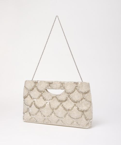 Andemiu（アンデミュウ）の「スカラップパールクラッチ（バッグ・レディース・アイボリー08/オーク20・F）」の5枚目の写真