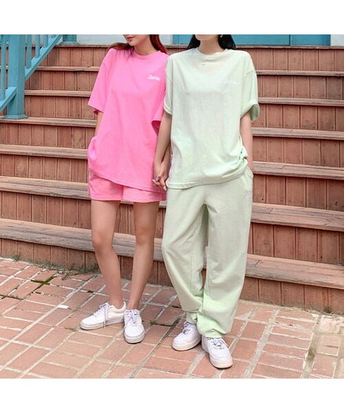 Barbie(バービー)の「Barbie Town Malibu Jogger Pants(パンツ・レディース・クリーム/ライトグレー/ミント/メランジグレー・one)」の1枚目の写真