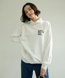 GALLARDAGALANTE（ガリャルダガランテ）の「モックネックスウェット