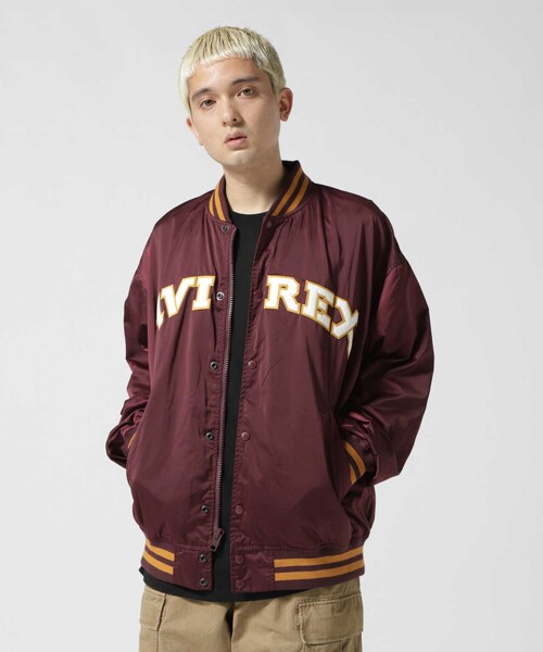 AVIREX(アヴィレックス)の「《REBUILD COLLECTION》サテン スタジアム ジャケット / SATIN STADIUM JACKET(ジャケット/アウター・ブラック/ネイビー/バーガンディ・F/M/L/XL/2XL)」の2枚目の写真