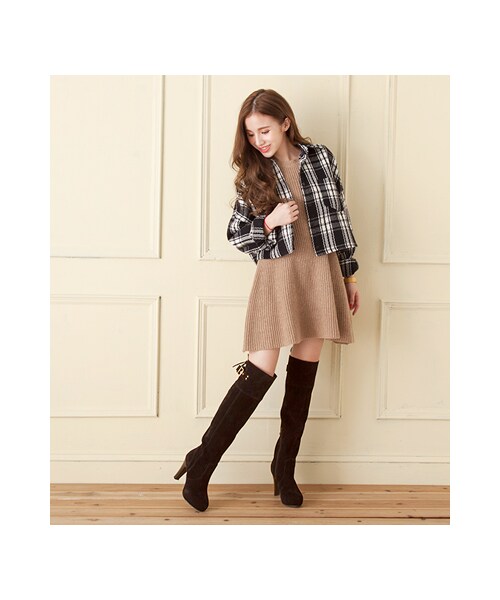 gracegift（グレースギフト）の「激瘦後綁帶金屬釦高跟膝上靴（シューズ・レディース・咖/灰/黑・35/36/37/38/39/40/41）」の6枚目の写真