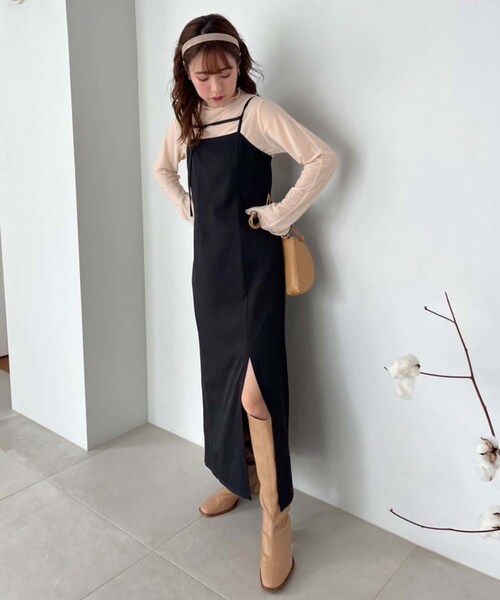 one after another NICE CLAUP(ワンアフターアナザーナイスクラップ)の「【2022AWアイテム】キャミOP(ワンピース・レディース・その他1/ブラウン系その他/グレー系その他/ブラック・1/2)」の2枚目の写真