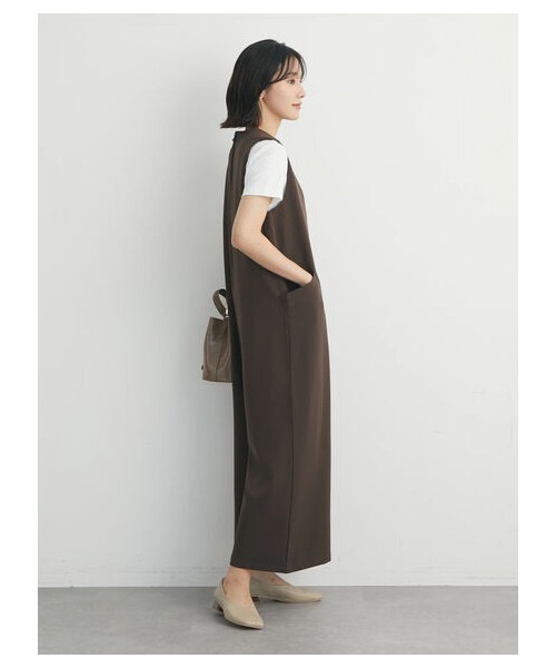 Green Parks(グリーンパークス)の「・ELENCARE DUE スキッパーオールインワン(オールインワン・サロペット・ブラック/ブラウン・F)」の3枚目の写真