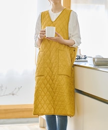 3coins | 《一部店舗限定カラー》ボアエプロン(エプロン)