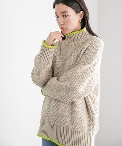 LOWRYS FARM（ローリーズファーム）の「カノコバイカラーハイネック（トップス・レディース・アイボリー08/ブラック09/ベージュ52/ブラウン58・フリーサイズ）」の14枚目の写真