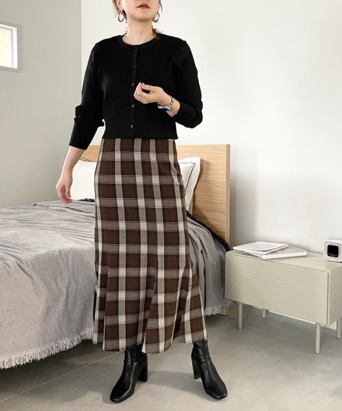 LOWRYS FARM（ローリーズファーム）の「２ＷＡＹクロップドカーディガン（トップス・レディース・オフホワイト05/ブラック09/ピンク25/グリーン75・フリーサイズ）」の11枚目の写真