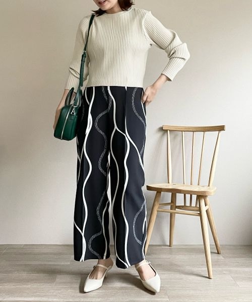 LOWRYS FARM（ローリーズファーム）の「２ＷＡＹクロップドカーディガン（トップス・レディース・オフホワイト05/ブラック09/ピンク25/グリーン75・フリーサイズ）」の6枚目の写真