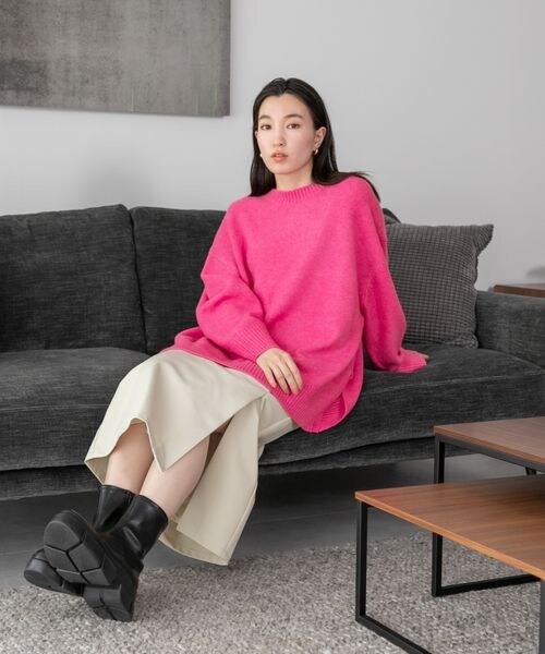 LOWRYS FARM（ローリーズファーム）の「カラーチュニックニット（トップス・レディース・グレー12/ピンク25/グリーン75/ブルー85・フリーサイズ）」の10枚目の写真