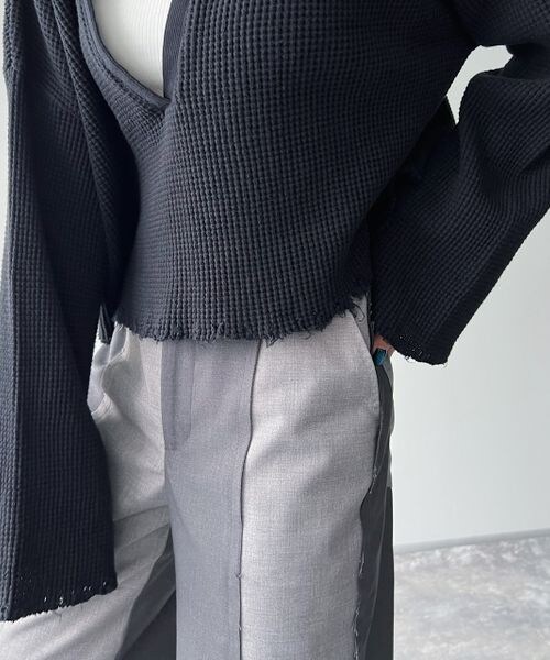 PAGEBOY（ページボーイ）の「カットオフラインコンビパンツ（パンツ・レディース・ブラック09/グレー15・S/M）」の7枚目の写真