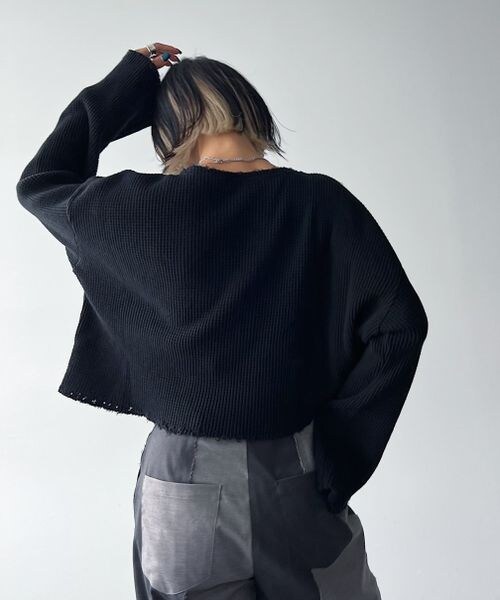 PAGEBOY（ページボーイ）の「ダメージワッフルトップス（トップス・レディース・オフホワイト05/ブラック09・FREE）」の6枚目の写真