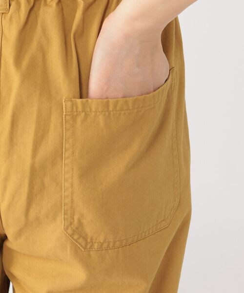 studio CLIP（スタディオクリップ）の「バルーンタックテーパードパンツ（パンツ・レディース・アイボリー52/マスタード65/カーキ78・M/L）」の12枚目の写真