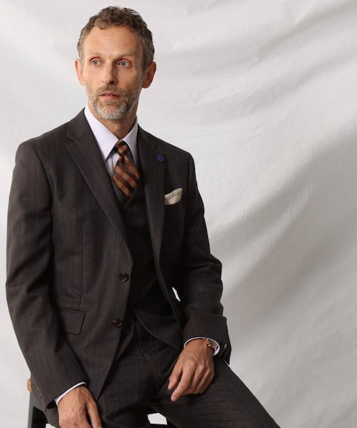 TAKEO KIKUCHI（タケオキクチ）の「絣縞 ワイド ストライプ スーツ