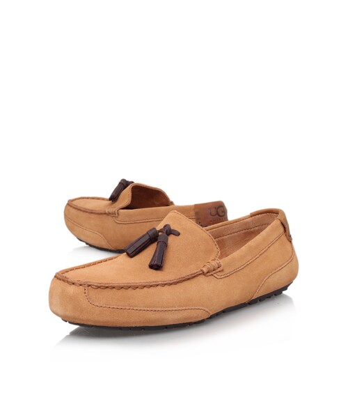 UGG Australia（アグオーストラリア）の「BOYLON TASSEL DRIVER（シューズ・メンズ・TAN・40/41/42/43/44/46）」の2枚目の写真