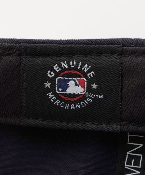 FREAK'S STORE（フリークスストア）の「NEW ERA 920 ニューヨーク・ヤンキース（帽子・レディース・ブラック/ネイビー・FREE）」の7枚目の写真