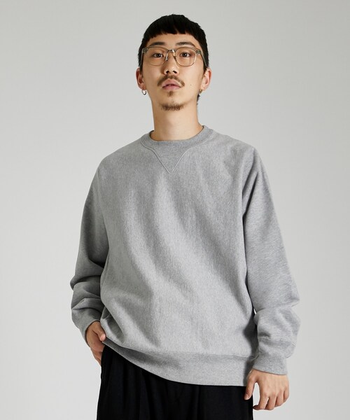 RAINMAKER(レインメーカー)の「ONE-SIDE KIMONO SLEEVE CREW-NECK SWEAT SHIRT(Tシャツ/カットソー・メンズ・GRY/BLK/BLU・3/4)」の2枚目の写真