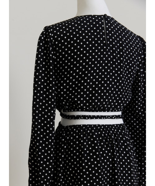 Marjorie（マージョリー）の「大娛樂家，復古點點腰間特色鏤空長洋裝（ワンピース/ドレス・レディース・點點白・XS/S/M/L）」の10枚目の写真