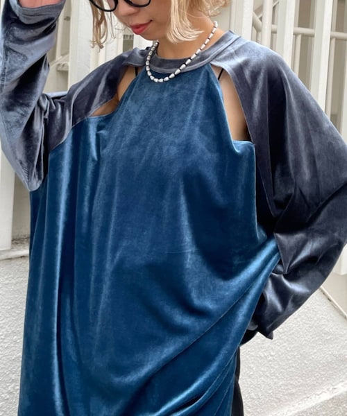 CIAOPANIC（チャオパニック）の「ベロア配色肩スリットラグランTEE（Tシャツ/カットソー・レディース・オレンジ/グリーン/ブルー・ONE）」の3枚目の写真