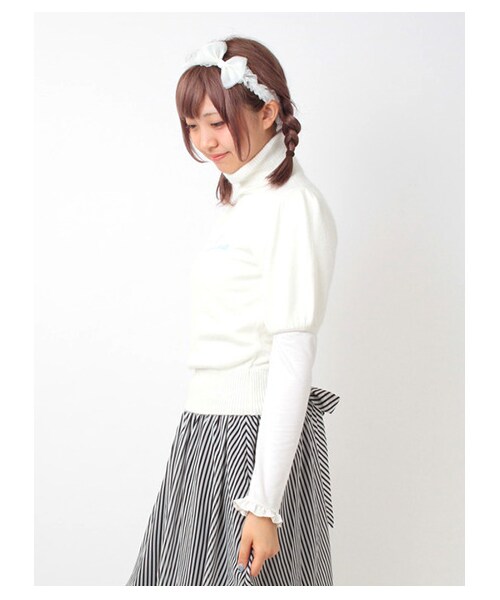 E hyphen world gallery Bon Bon（イーハイフンワールドギャラリーボンボン）の「Ballerina Puff Knit（ニット・セーター・レディース・オフホワイト/ライトピンク/サックスブルー/ラベンダー・F）」の6枚目の写真