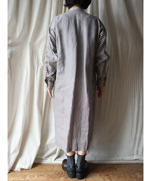 TOWAVASE トワヴァーズ 　シルクブラウス　sarasa プルオーバー □トワヴァーズ TOWAVASE *sarasaブラウスシャツ総柄シルクプル