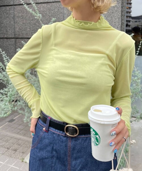 CIAOPANIC(チャオパニック)の「シアータートルTEE(Tシャツ/カットソー・レディース・オフホワイト/ライムグリーン/ブラック・ONE)」の2枚目の写真