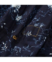 45R タペット森花プリントのくしゅくしゅドレス（インディゴ） R刺繍 現行タグ 45R（フォーティファイブアール）の「タペット森花プリントのく