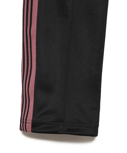 Needles（ニードルス）の「Narrow Track Pant - Poly Smooth（パンツ・メンズ・TAUPE/14/BLACK/01/D.PURPLE/53・S/M）」の5枚目の写真